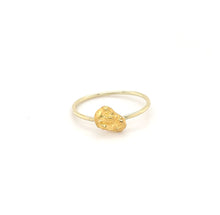 Laden Sie das Bild in den Galerie-Viewer, Ring Goldnugget "Pure Gold" aus 900 Gelbgold